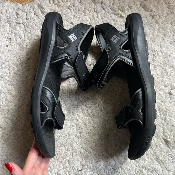 COLUMBIA Mens RIPTIDE II Black and Gray SANDALS Size 11 - Picture 4 of 11